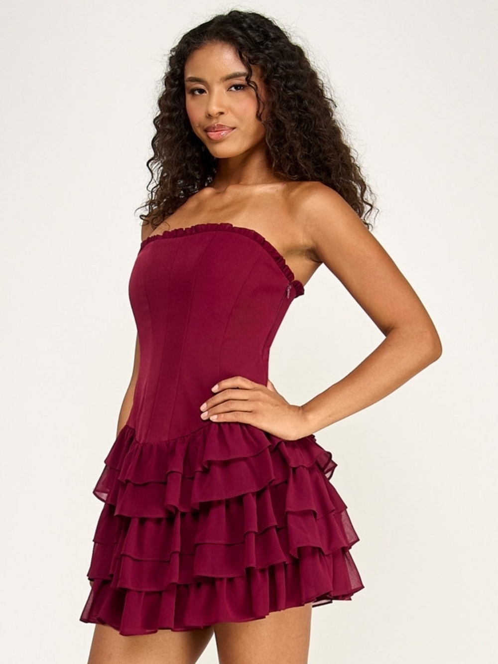 SENI & CADE Juniors' Strapless Tiered Ruffle Mini Dress Wine Size L Bra Corset